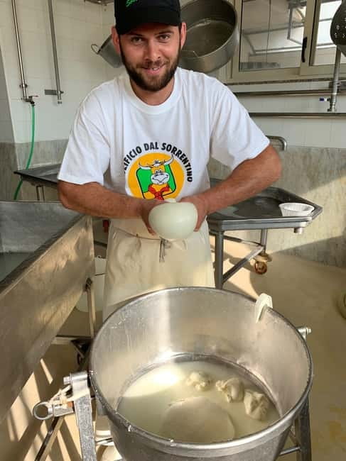 Naples: Mozzarella experience - Key points to know before you book