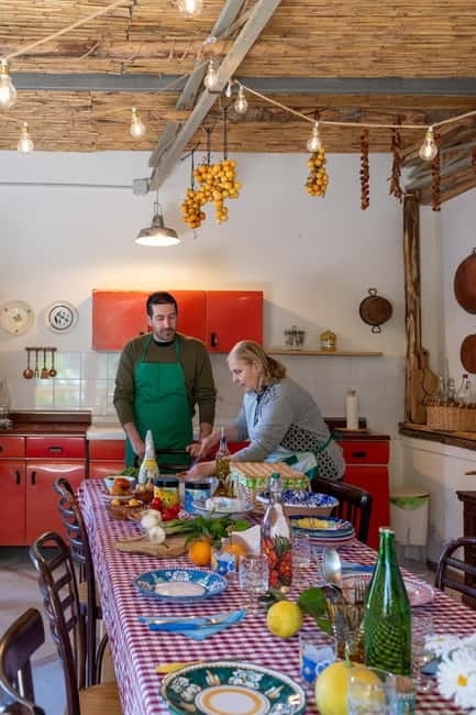 Naples: Mozzarella experience - The lemon and rose garden meal