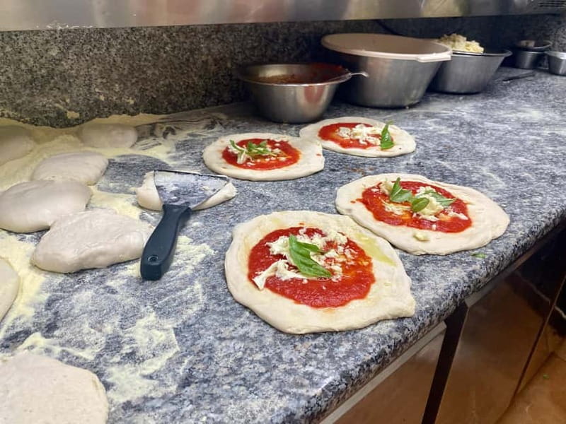 Naples: Old City Center Street Food Tour with Spritz - Who will get the most from this tour