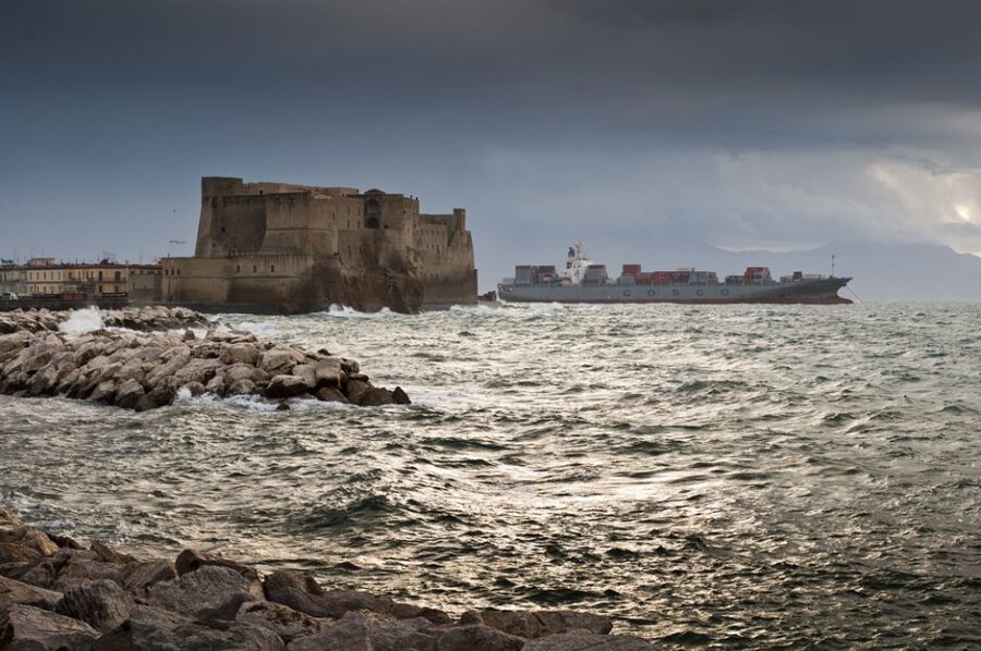 Naples: Panoramic Private Tour by Vintage Fiat 500 or 600 - Marechiaro shows a quieter Naples