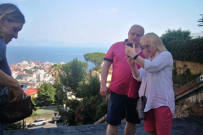 Naples Panoramic Walking Tour: From the Hills to the Center - Who should book this walk?