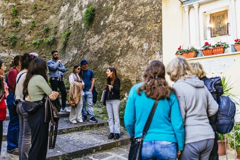 Naples: Panoramic Walking Tour with Funicular - Key points at a glance