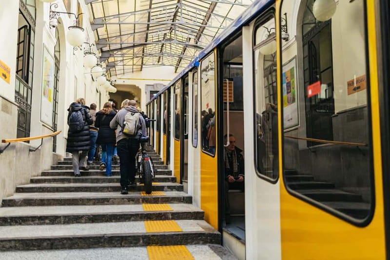 Naples: Panoramic Walking Tour with Funicular - Why this tour gives you a better first look at Naples