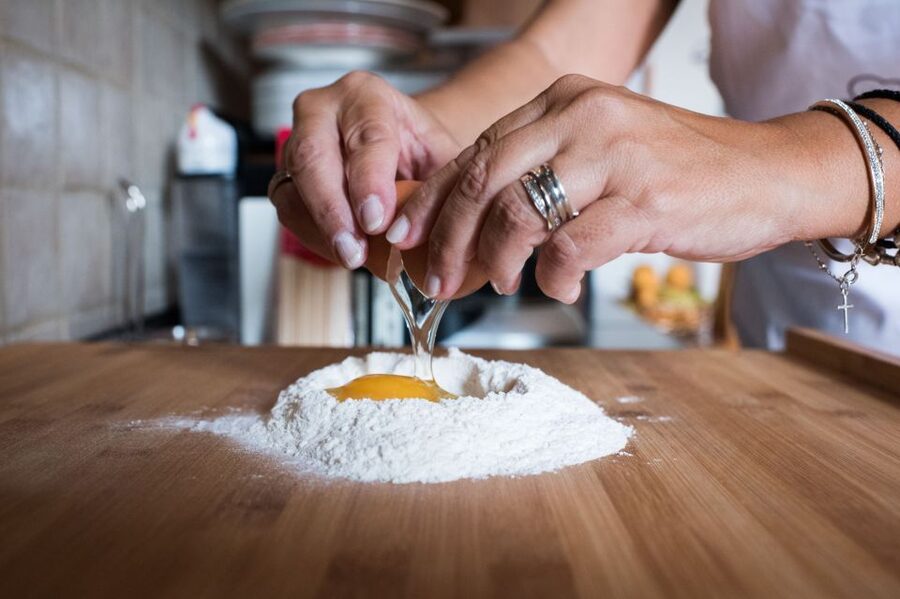 Naples: Pasta and Tiramisu Class at a Local's Home - Should you book the Naples pasta and tiramisu class?