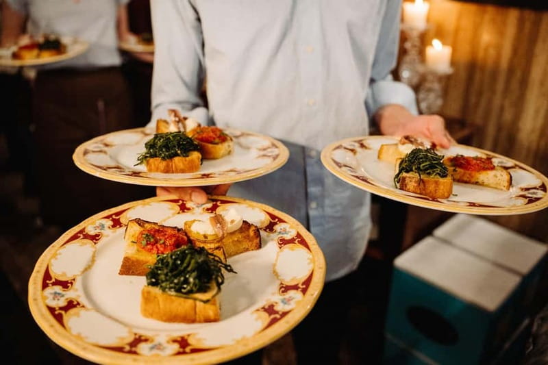 Naples: Pasta, Wine & Authentic Food Tour - Why this Naples food walk works after dark