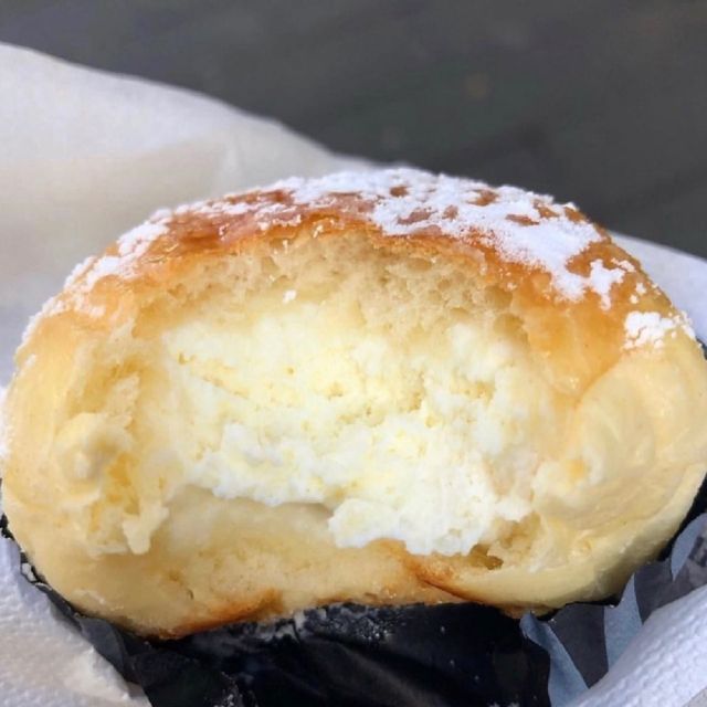 Naples: Pizza and Beyond Food Tour - Timing, group size, and what to bring