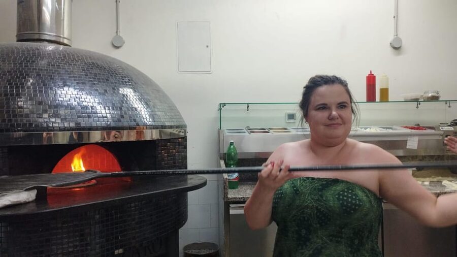 Naples: Pizza Making Class with Neapolitan Chef and drink - Important limits for dietary needs