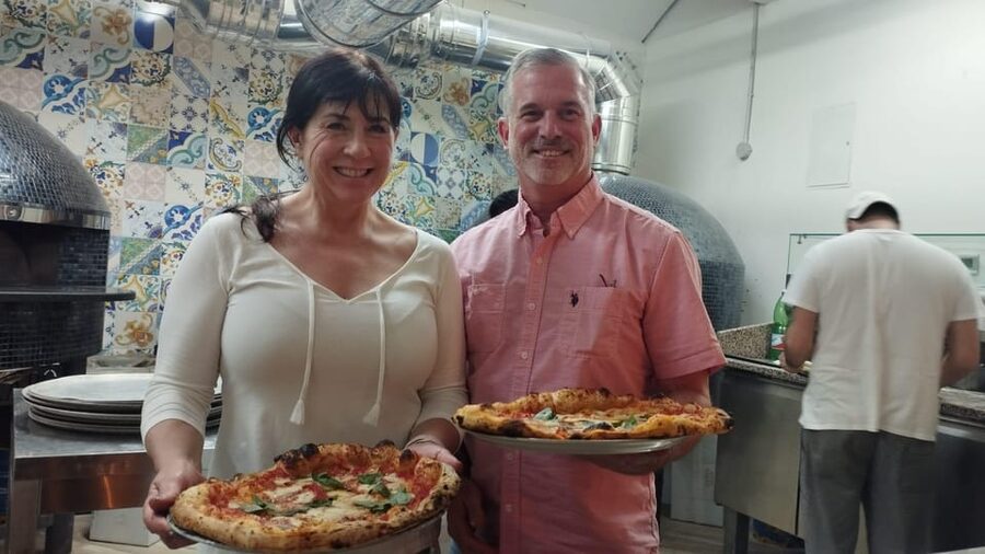 Naples: Pizza Making Class with Neapolitan Chef and drink - Why this Naples pizza class works