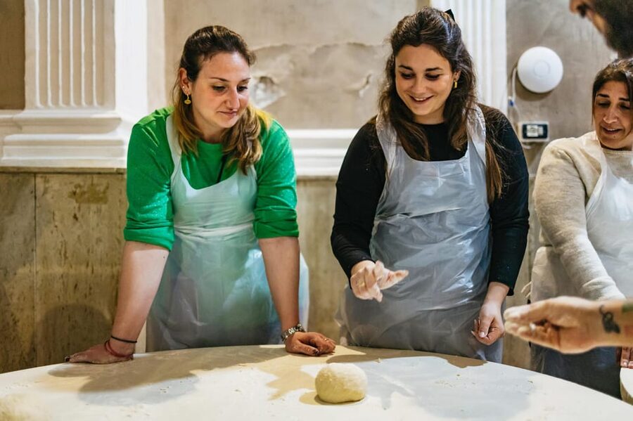 Naples: Pizza-Making Workshop with Drink and Appetizer - Who will enjoy this class most