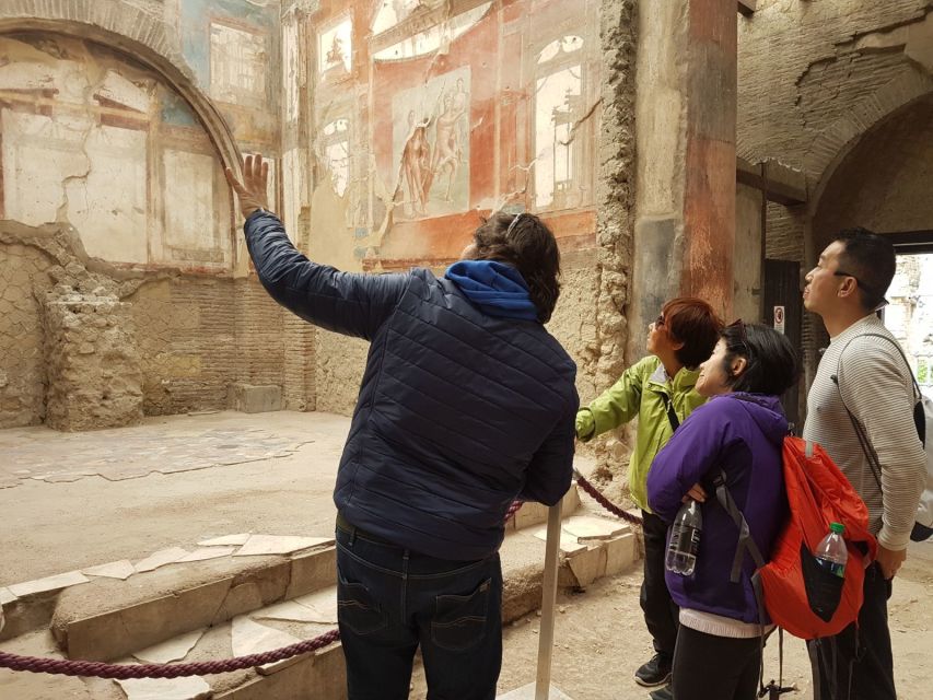 Naples: Pompeii and Herculaneum Private Walking Tour - Key points at a glance