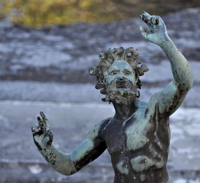 Naples: Pompeii and Herculaneum Private Walking Tour - Two hours in Pompeii’s western section