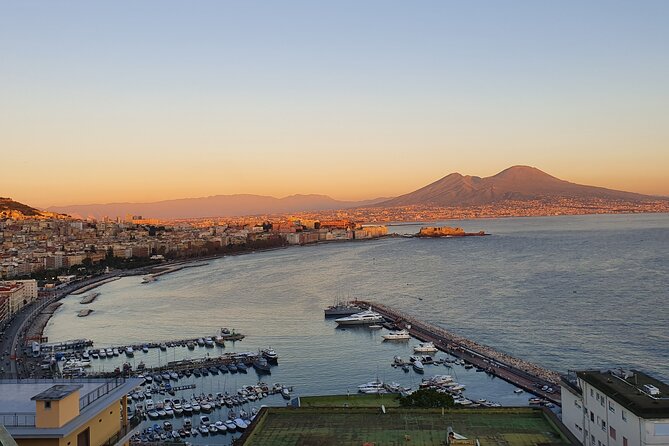 Naples, Pompeii and Vesuvius full day tour from Naples - Three famous sights, one demanding day