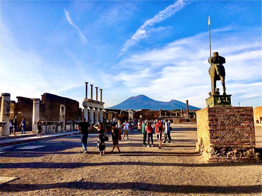 Naples: Pompeii Archaeology Park Tour & Skip-the-Line Entry - Meeting outside Hotel Ramada in Naples