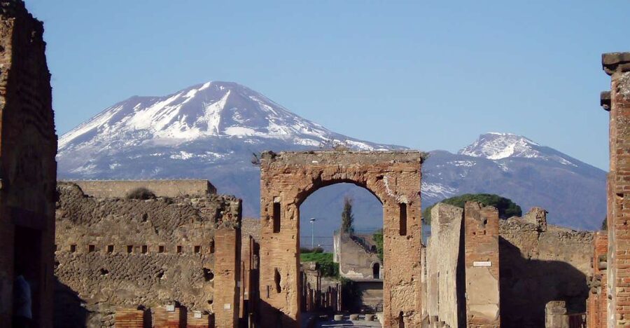 Naples: Pompeii, Herculaneum and Mt. Vesuvius Private Tour - The order of stops can shape the whole day