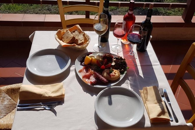 Naples: Pompeii & Mt Vesuvius All-Inclusive Small Group w/ Lunch - Climbing Mount Vesuvius