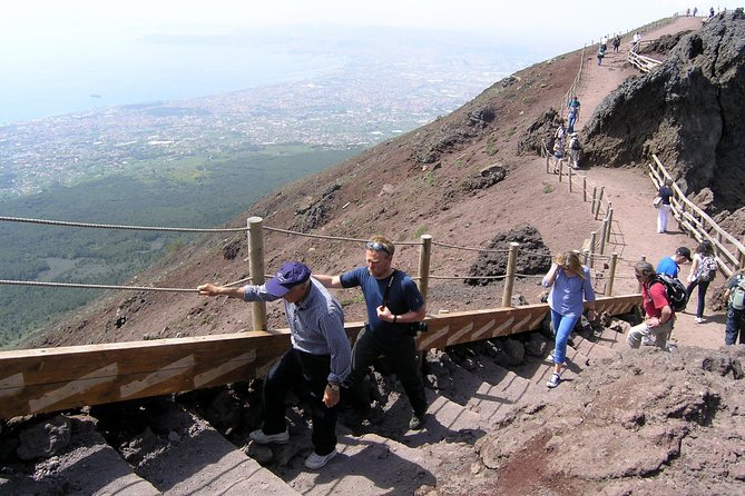 Naples: Pompeii & Mt Vesuvius All-Inclusive Small Group w/ Lunch - The crater question matters