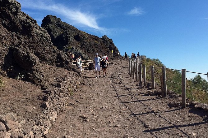 Naples: Pompeii & Mt Vesuvius All-Inclusive Small Group w/ Lunch - What happens when weather changes