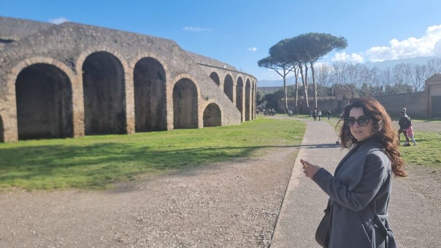 Naples: Pompeii Self Guided Audio Tour - Four hours, your own pace, and the cost