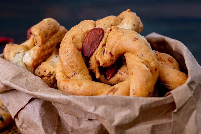 Naples Private Food Walking Tour from Pizza to Limoncello - Who should book this Naples food walk