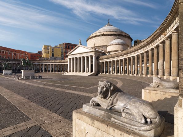 Naples: Private Tour by Classic Fiat 500 or Fiat 600 - Why a vintage Fiat works so well in Naples