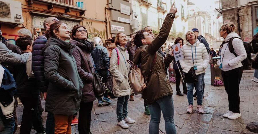 Naples: Private Walking Tour - Why Naples makes sense on foot