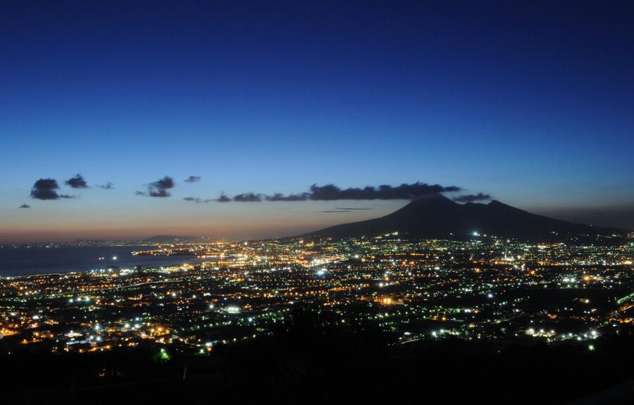 Naples: romantic dinner on the rooftop terrace - Key points to know before booking
