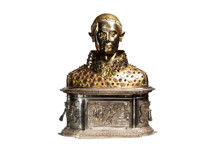 Naples: Royal Chapels & Treasure of St. Gennaro Ticket - Why San Gennaro’s treasure matters in Naples