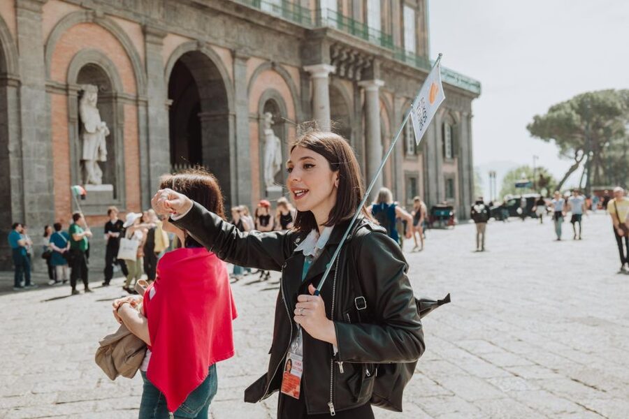 Naples: Royal Palace and Monumental Area Small Group Tour - Piazza del Plebiscito and the palace entrance
