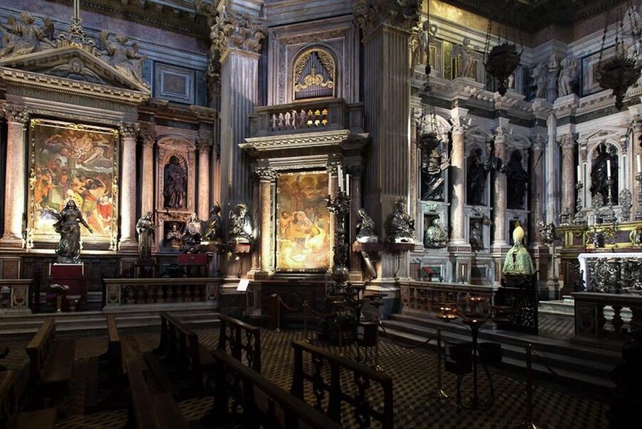 Naples: San Gennaro Experience With Filangieri Museum Option - Why San Gennaro matters in Naples
