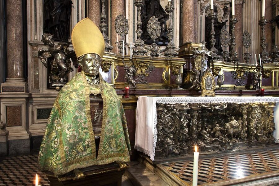 Naples: San Gennaro Experience With Filangieri Museum Option - The Treasury Museum and seven centuries of gifts