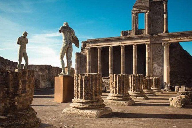 Naples Shore Excursion: Naples City and Pompeii Half Day Sightseeing Tour - Entering Pompeii with a guide