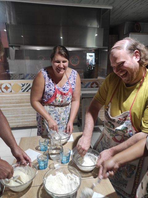 Naples: Small Group Pizza Making with Drink Included - Choosing toppings without losing the Neapolitan style