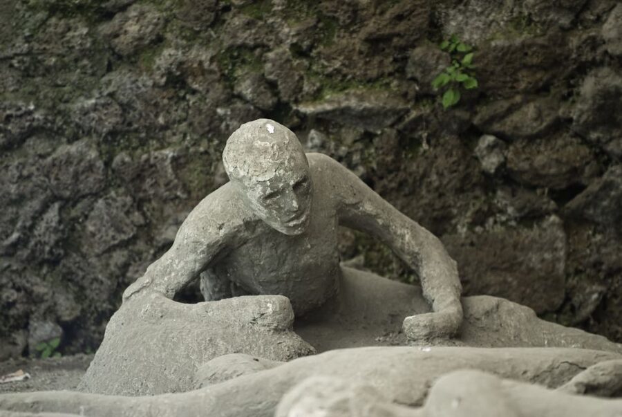 Naples: Sorrento and Pompeii with lunch & tickets included - Timing matters for cruise passengers