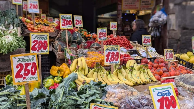 Naples: Street Art, Wine and Food Tasting Walking Tour - Why this Naples food walk feels different