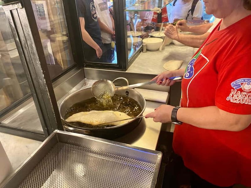 Naples: Street Food and Guided Sightseeing Walking Tour - Practical tips for a better food walk