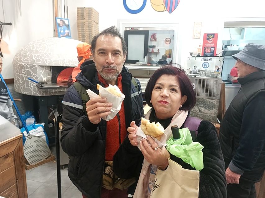 Naples: Street Food Experience With 6 Stops - The welcome spritz and the first taste of Campania