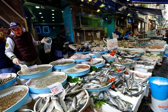 Naples Street Food Experience with local guide - Small Group Tour - Pignasecca Market gives the tour its local pulse