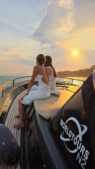 Naples: Sunset Cruise by boat with Aperol Spritz and Snacks - Why Naples looks better from Mergellina