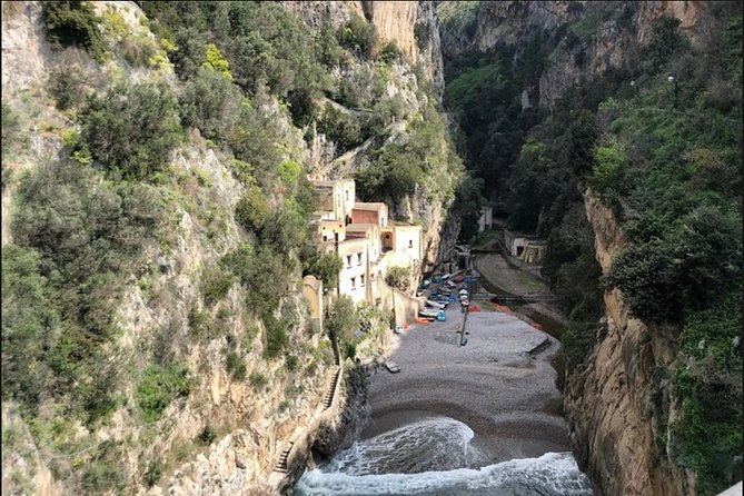Naples to/from Positano Private Transfer & Optional Pompeii Stop - Why this transfer makes sense on a Naples to Positano day