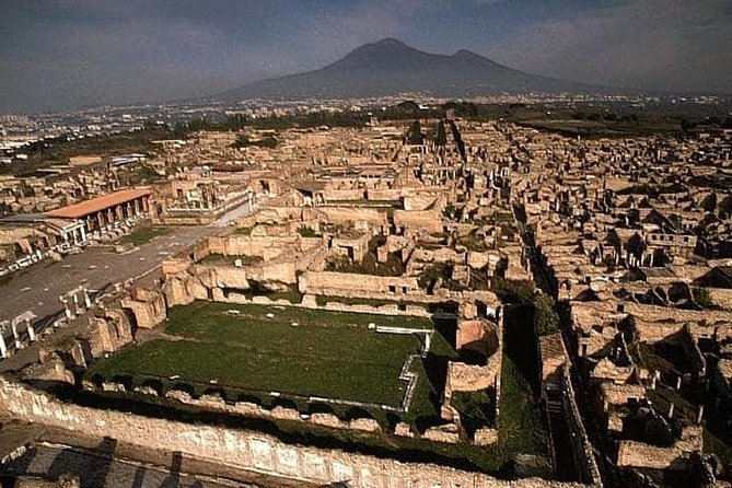 Naples to Positano with stop at Pompeii or Vice Versa - Why Pompeii makes this transfer worth considering