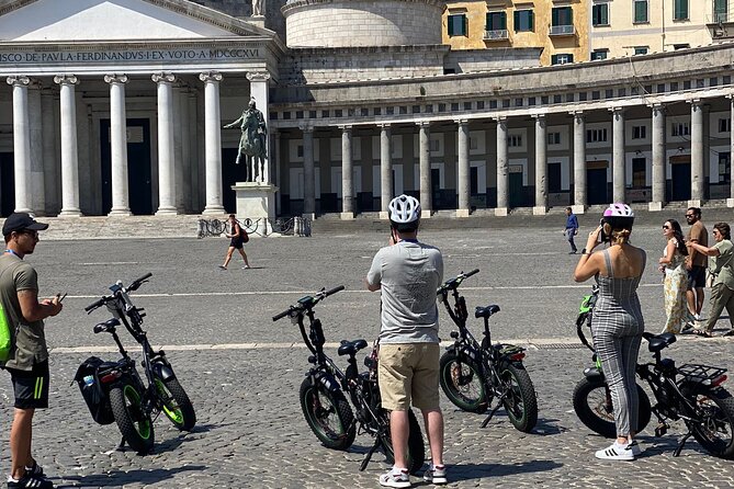 Naples tour by E-BIKE - Via Francesco Petrarca and San Antonio Terrace