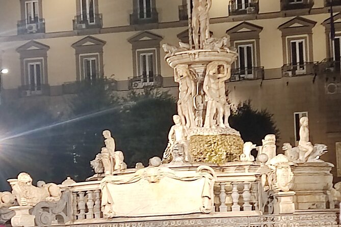 Naples Tour culture and food tour - San Gregorio Armeno and Naples craft traditions