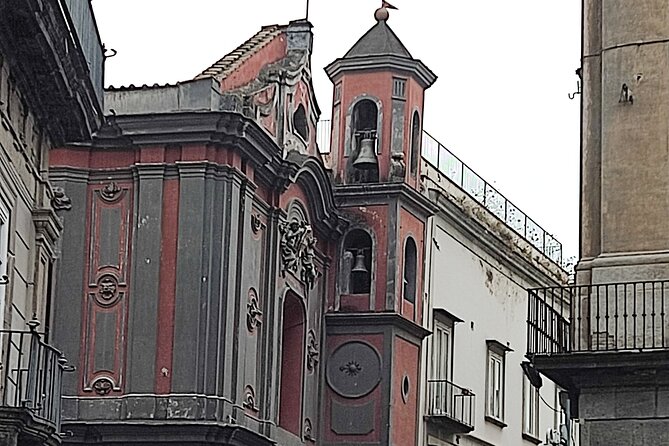 Naples Tour culture and food tour - The Duomo and the story of San Gennaro
