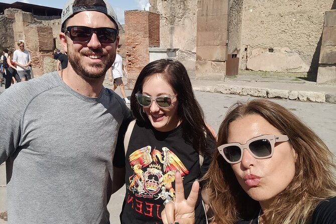 Naples transfer to Pompeii guided tour and Back - Who Will Get the Most From This Pompeii Tour