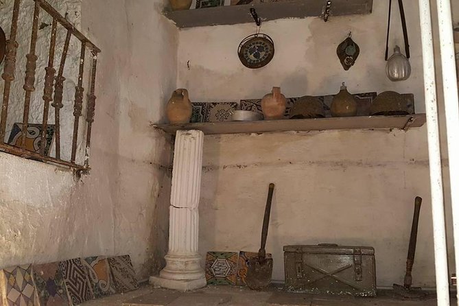 Naples Underground Spanish Quarters with Guide - Who will enjoy this Naples underground tour