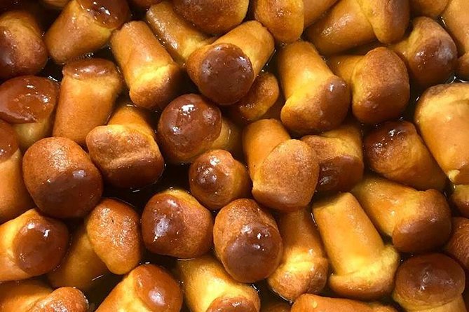 Naples Vomero: A Unique Traditional Food Tour by Do Eat Better - Babà and sfogliatella riccia to finish