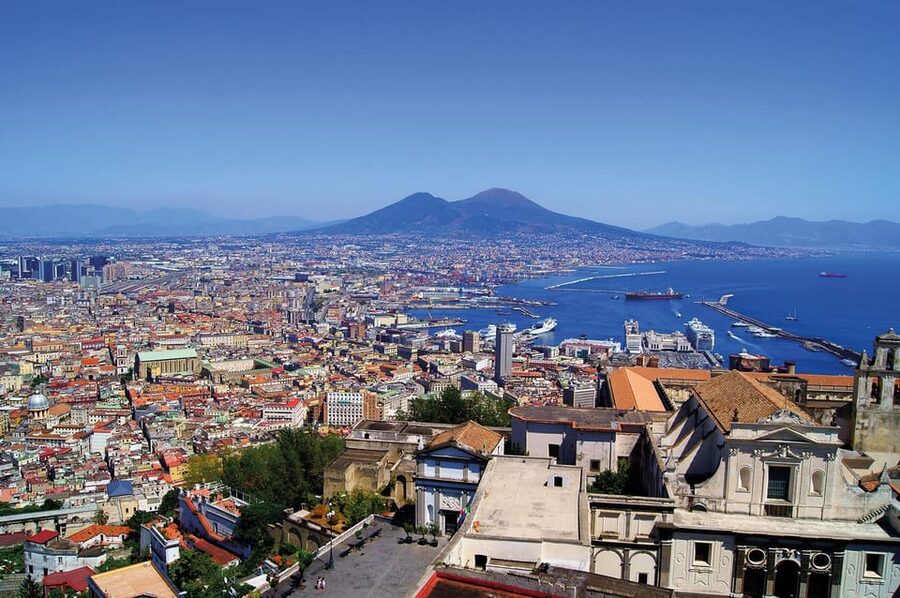 Naples: walk through the city's alleys with local guide - Via Toledo, the tour’s longest stretch