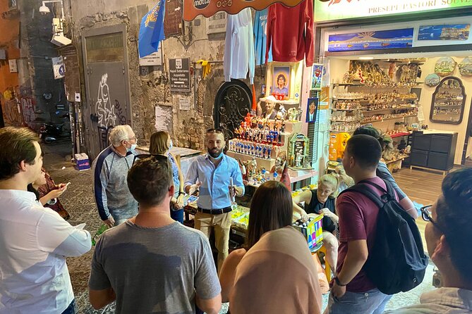 Naples Walking and Sightseeing Tour With Local Expert - San Gregorio Armeno and the art of presepe