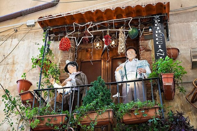 Naples walking tour + Neapolis buried - Key points at a glance