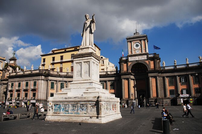 Naples walking tour + Neapolis buried - Why this Naples walk works as a first introduction
